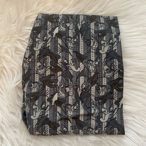 LuLaRoe Gray Lion King Hyena Leggings